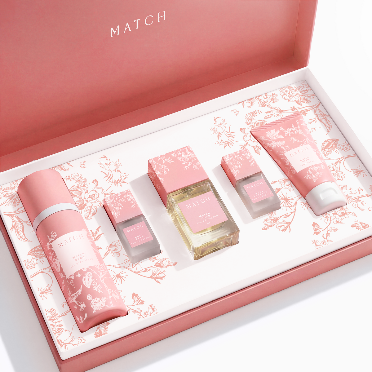 طقم هدايا نسائي "ماتش بينك" (Match Pink)